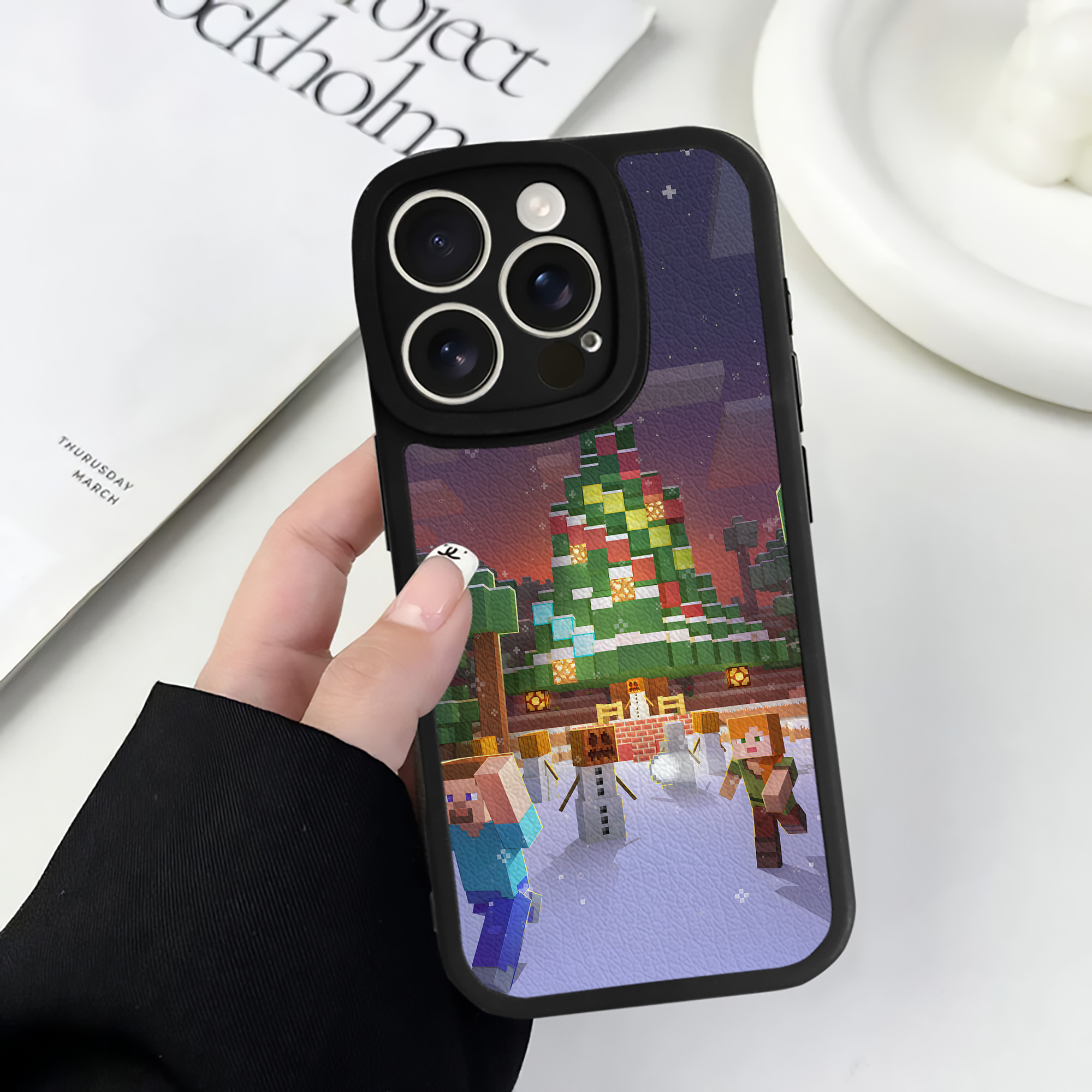 （画像用） マインクラフト ブロックの世界 Minecraft MC Block world 【iPhone 16シリーズ対応】シリコンスマホケース（レザー調） 材質：シリコン